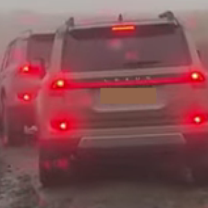 Rear Fog Lights-On.png