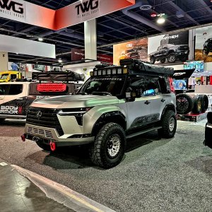 lexusgx-550-sema-2024.jpg